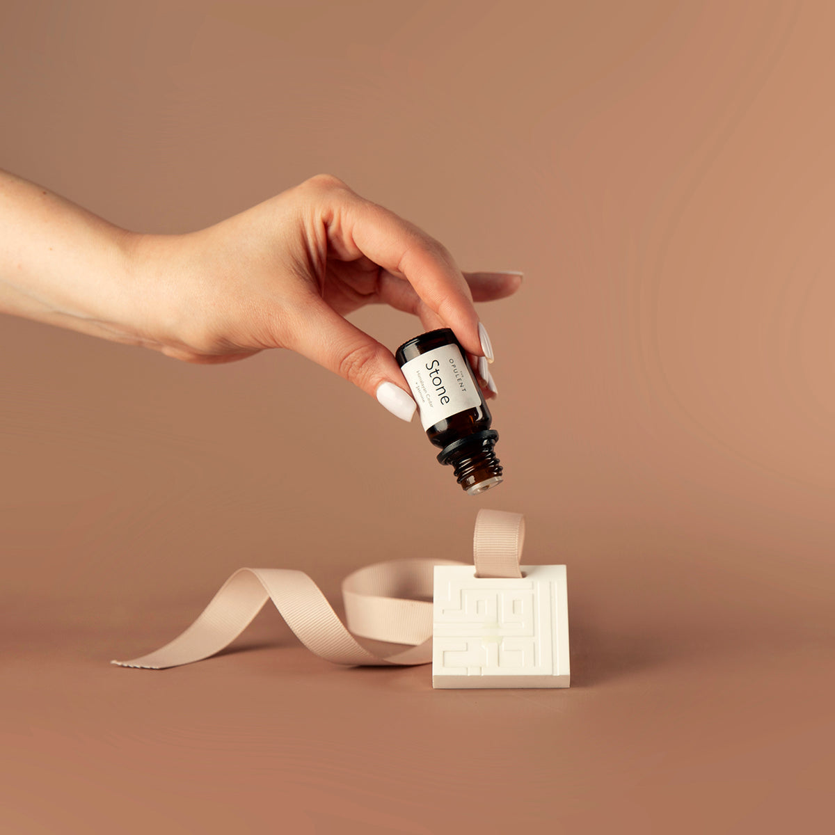 Arabic Calligraphy Fragrance Hanger